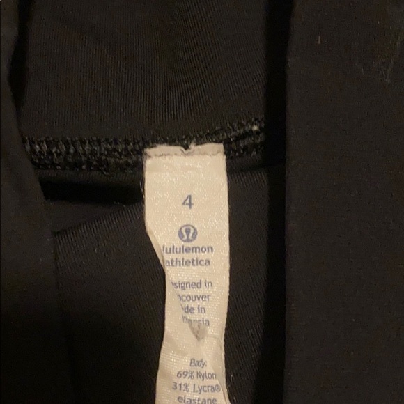 Lululemon Meta Mesh 7/8 - Picture 5 of 6
